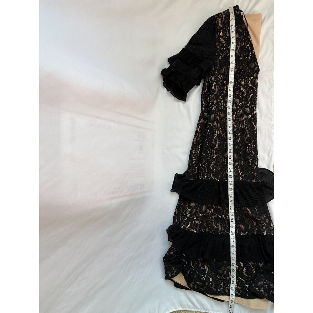 Elegant Black Lace Dress - Picture 12 of 12